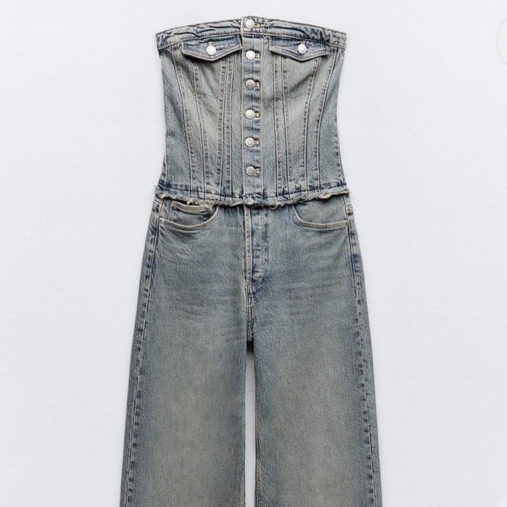 SOLD OUTLINE and only worn once!! Zara Off the shoulder jumpsuit